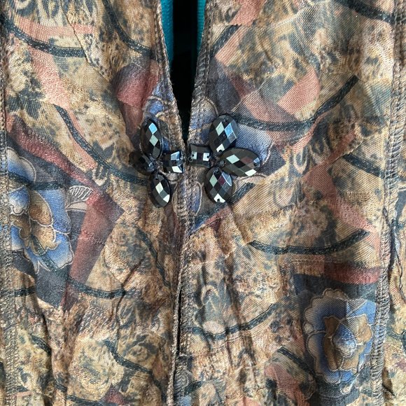 PleatsCollection by Pings Imports - long swing jacket - Picture 2 of 6